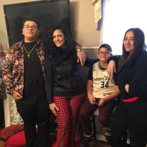 Meet your Posher, Hanan